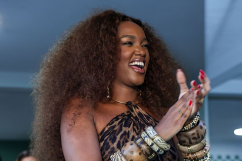 Iza é coroada rainha de bateria da Imperatriz Leopoldinense; veja fotos